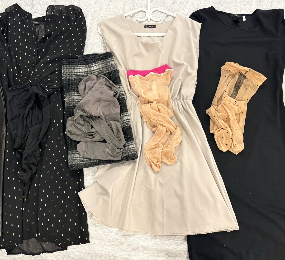 ChloeInNylons tweet media