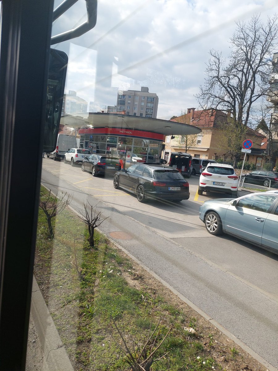 Špela Rotar tweet media