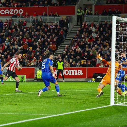 Beesotted Brentford tweet media