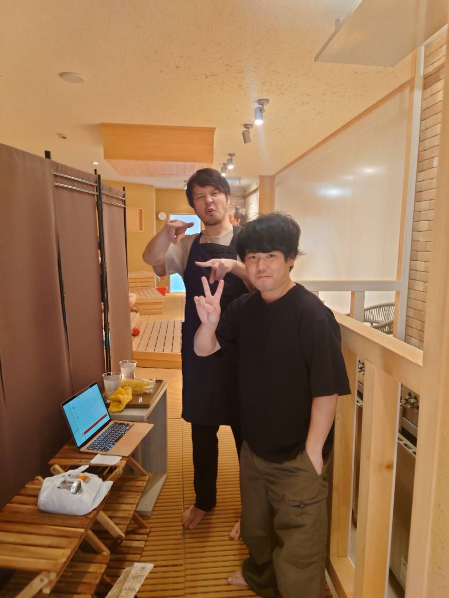 箸休めサトシ　コンビ名「四兆」 tweet media