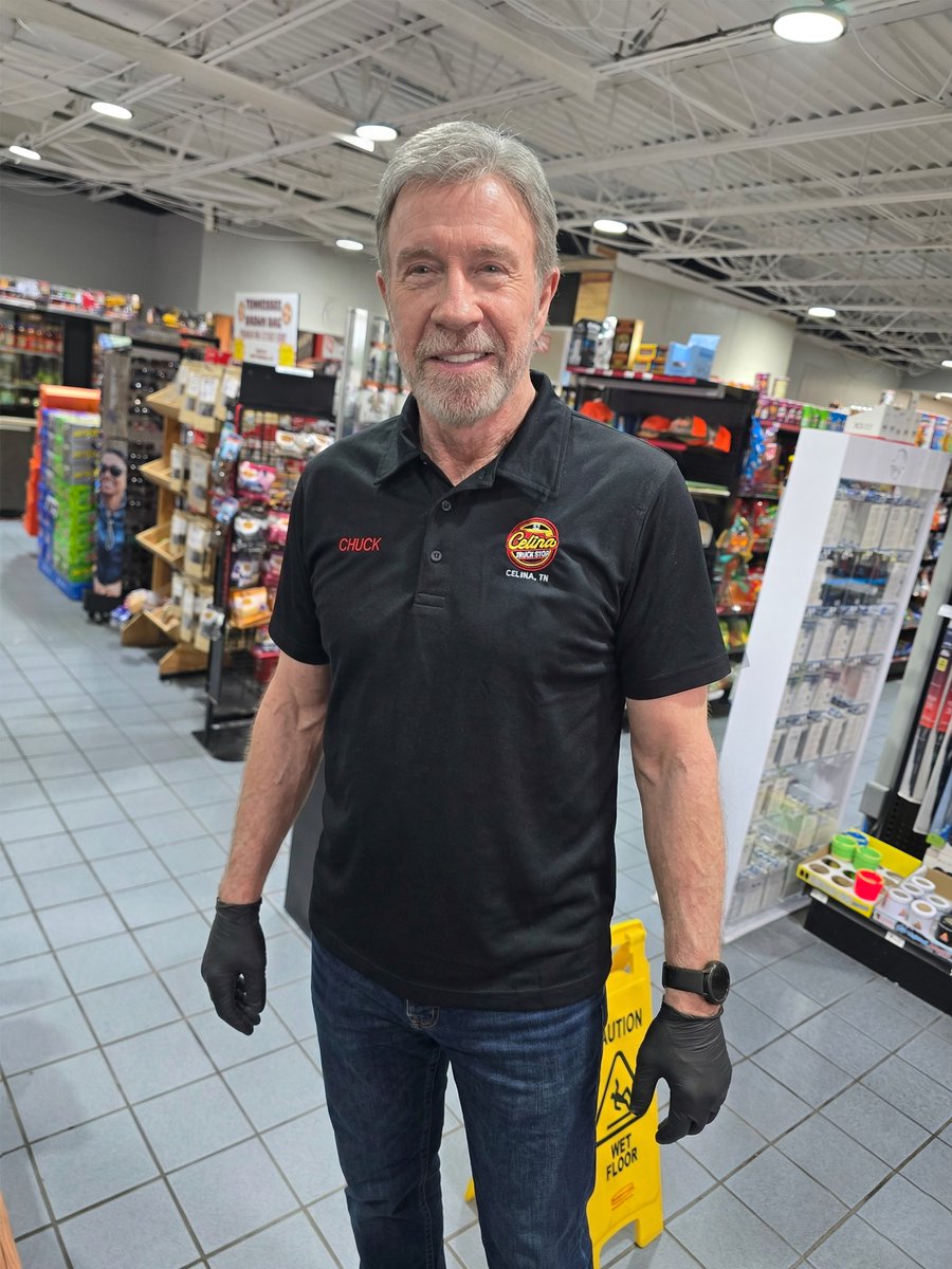 Celina 52 Truck Stop tweet media