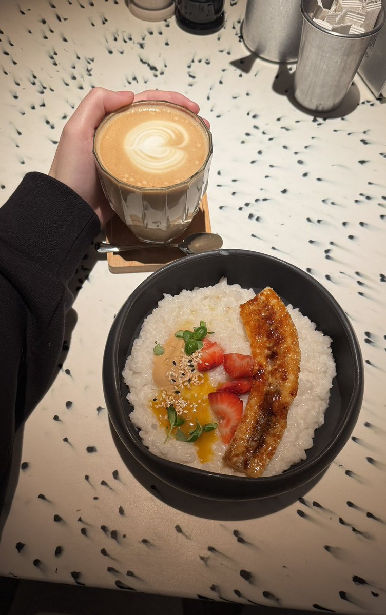 вот это поворооот tweet media