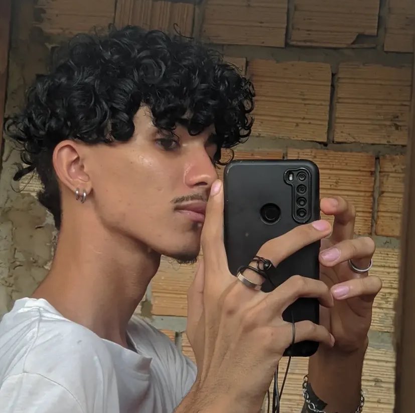 desenhista monogâmico tweet media