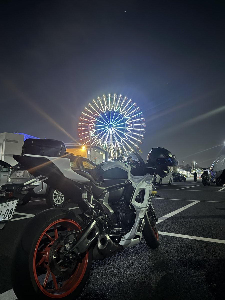 HamuHamu tweet media