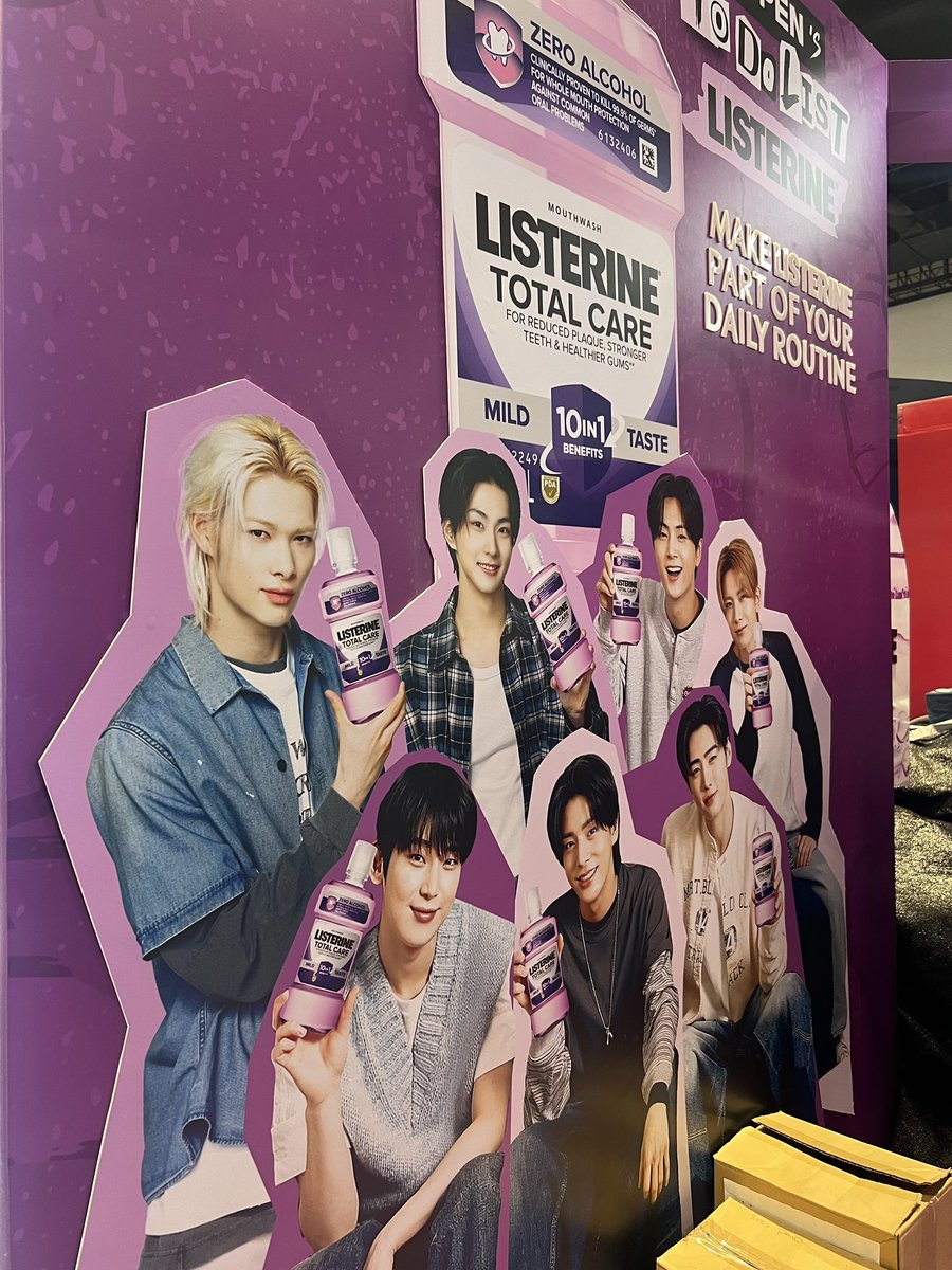 ꜱᴏɴɢɢʏ ! ENHYPEN IS 7 .⋆♱⃓ tweet media