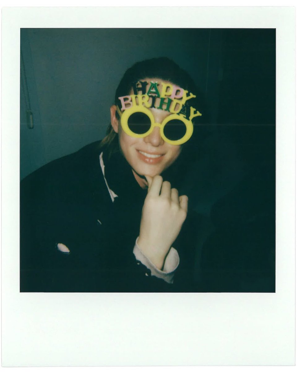 blitzkeirg's tweet photo. and forevermore i hope the youth and the journey of yours goes on,
#HappyMartinDay
#BornToBeACEMartin
#모자눌러쓰고마틴생일추진해 https://t.co/bZKLuupR9c
