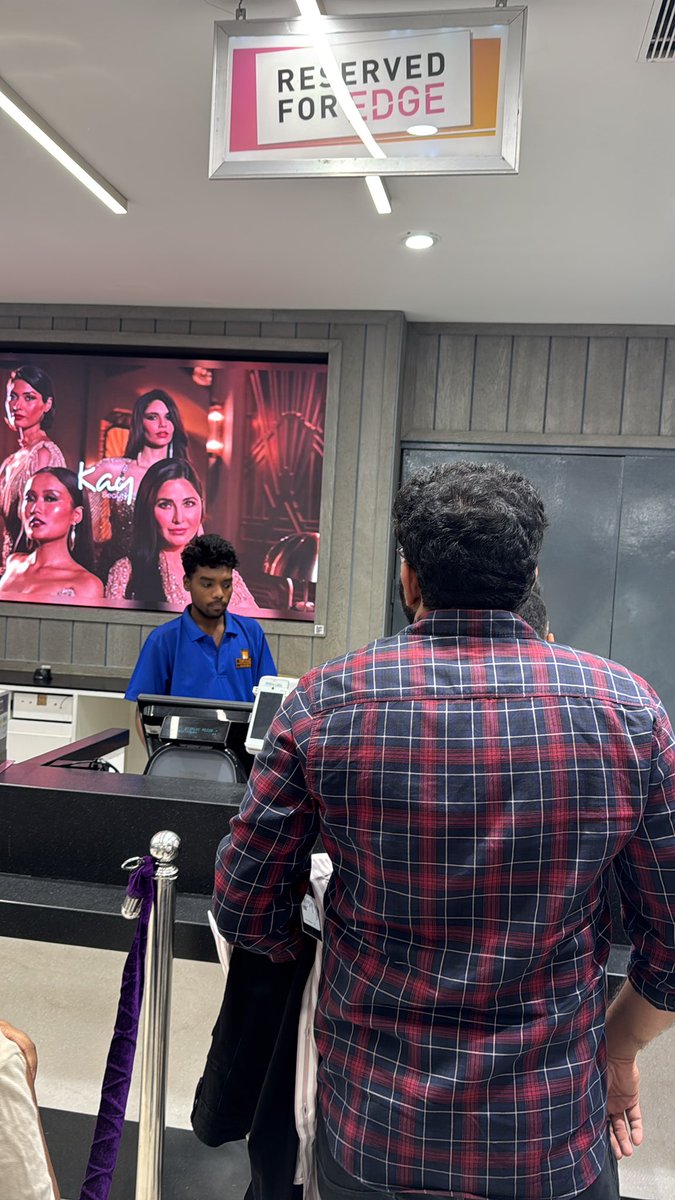 SyedAKabeer's tweet photo. @Lifestyle_Store why do you levy the membership charges? Asking for a friend https://t.co/XYIZnkUPcc