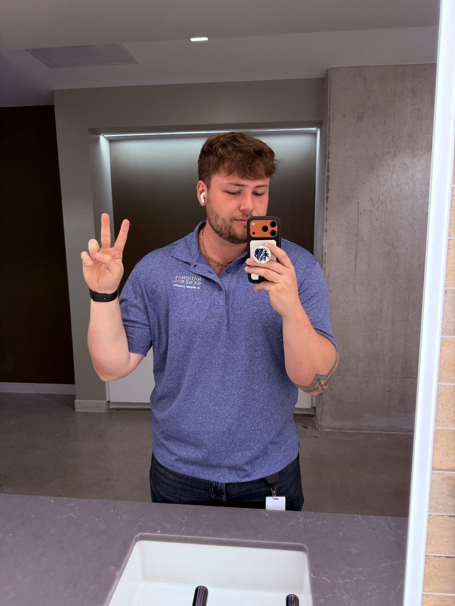 🗽Caleb 🎪 tweet media