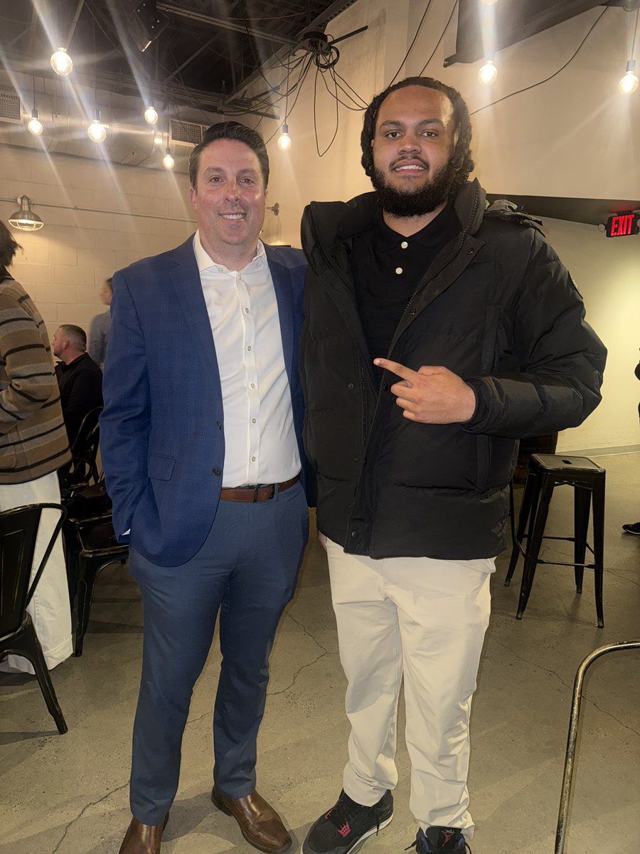 Brian Moore jr tweet media