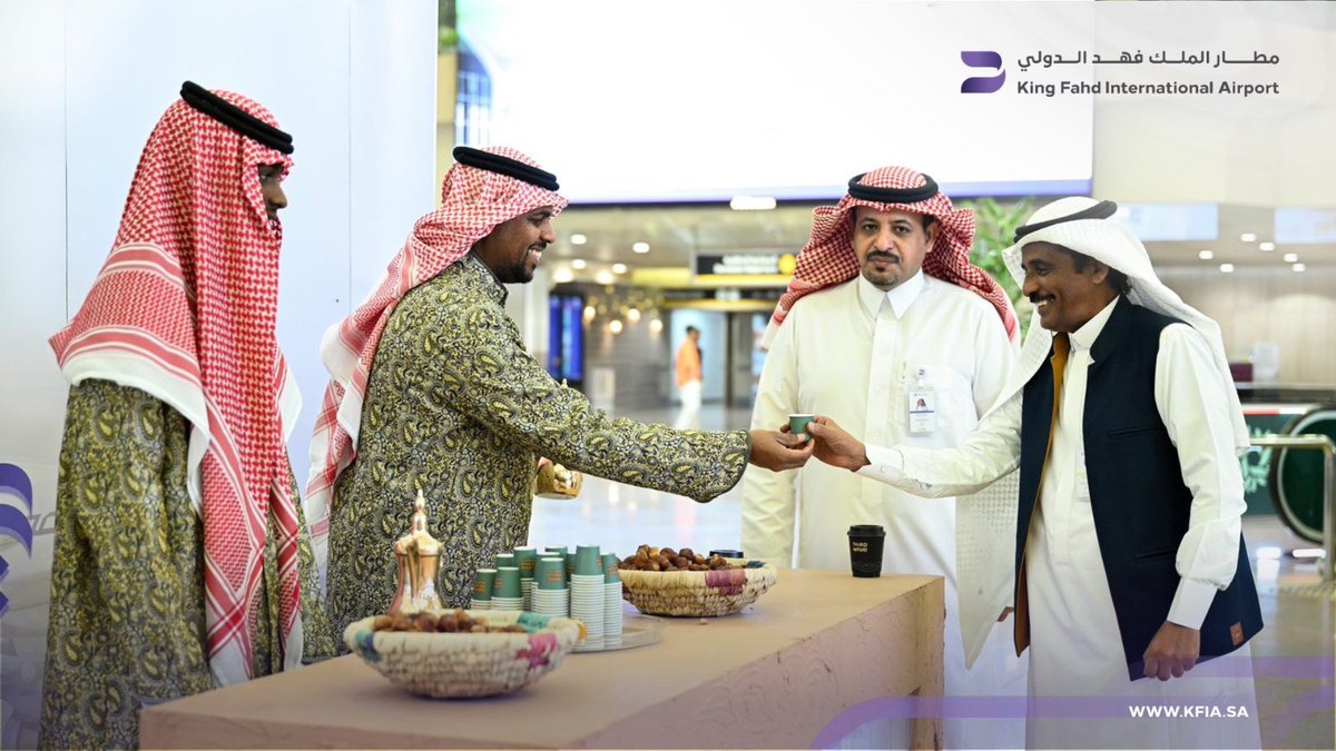 مطار الملك فهد الدولي tweet media