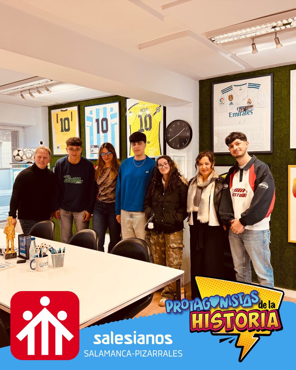 Algunos de nuestros alumnos del Grado Superior de Marketing y Publicidad visitan @internacionalweb y reciben consejos sobre marca personal 🙇🏻‍♀️ e IA 🤖aplicada al marketing por parte de <a href="/ClaudioMogilne/">Claudio Mogilner Hendler</a> 

Gracias por dejarnos visitar vuestras animadas oficinas 🥳