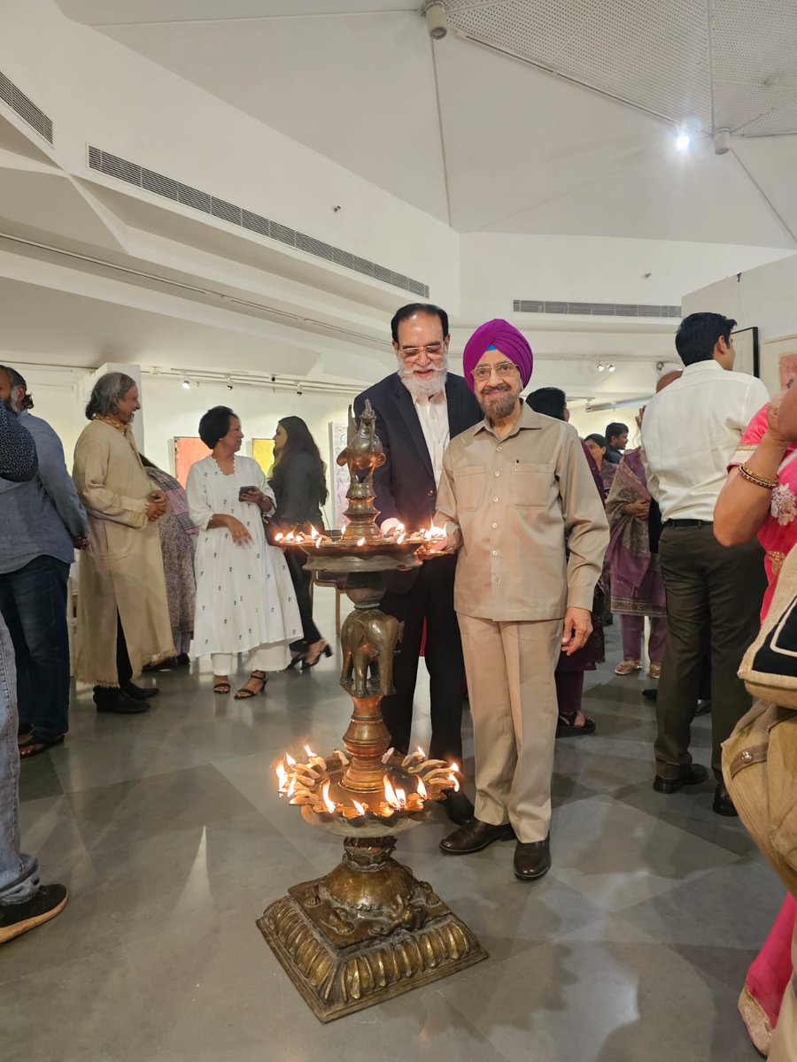 NavinNkja's tweet photo. SEEKING SOLACE IN THE WORLD OF ART.

LEAVING THE FIGHTING TO A GENTLEMAN CALLED MR. DONALD TRUMP.

SOJOURN AT THE VISUAL ARTS GALLERY, INDIA HABITAT CENTRE &amp; KAMALA DEVI COMPLEX, INDIA INTERNATIONAL CENTRE.

MARCH 20, 2026.

#artist jaggi_in_the_art_world #metaverse #art https://t.co/Uly7PMqeQ1