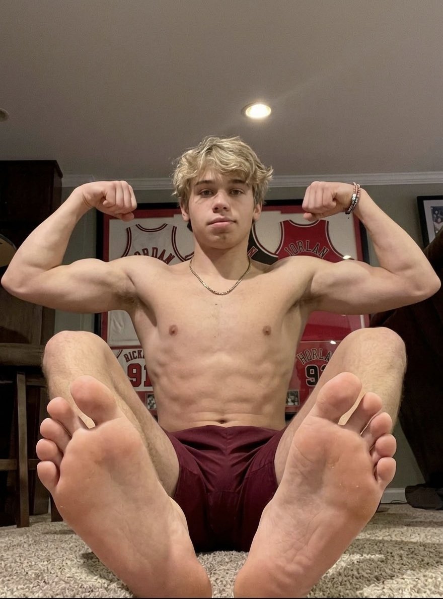 Alpha Zack tweet media