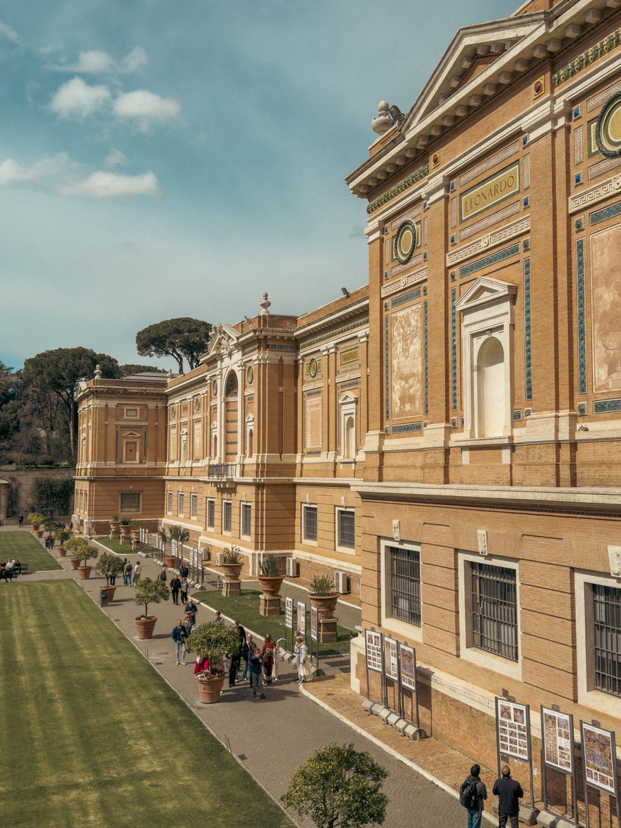 AF_Ghost tweet media