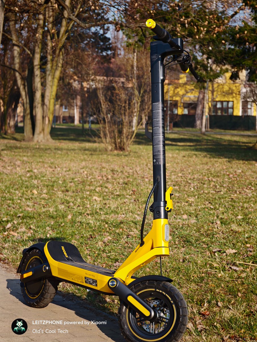 Oldrich_Mladek's tweet image. ⚡ My first impressions of the Xiaomi Electric Scooter 6 Ultra are now live!
Big box, huge scooter, lots of fun — and yes, this yellow beast gets attention everywhere. 😄

Article here: new.c.mi.com/global/post/21…
#Xiaomi #XiaomiElectricScooter6Ultra #ElectricScooter #XiaomiCommunity