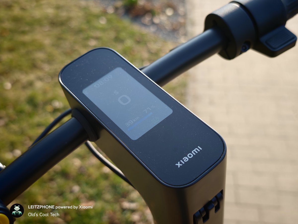 Oldrich_Mladek's tweet image. ⚡ My first impressions of the Xiaomi Electric Scooter 6 Ultra are now live!
Big box, huge scooter, lots of fun — and yes, this yellow beast gets attention everywhere. 😄

Article here: new.c.mi.com/global/post/21…
#Xiaomi #XiaomiElectricScooter6Ultra #ElectricScooter #XiaomiCommunity
