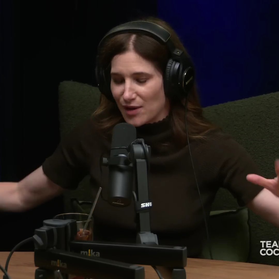 Kathryn Hahn Online | Fansite tweet media