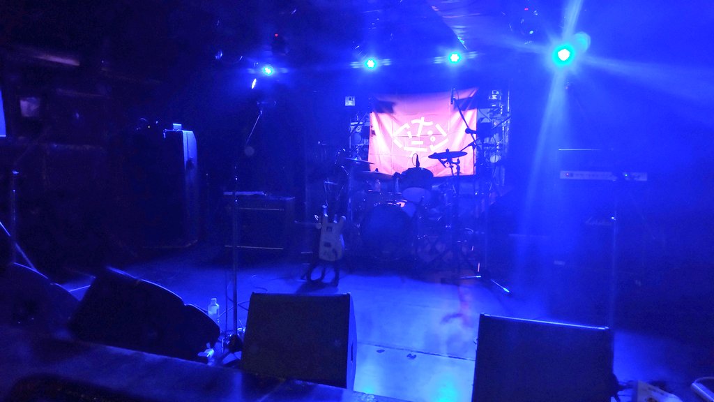 マミ tweet media