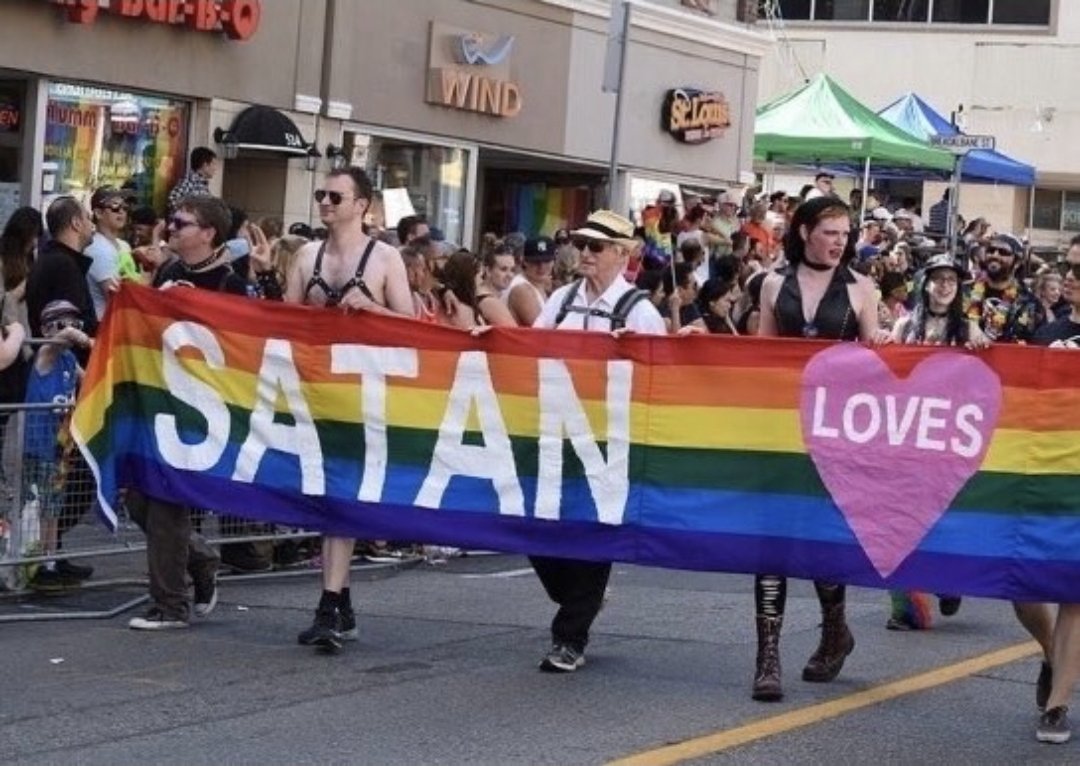 <a href="/DrRitaDed/">Dr. Rita Ded 🏳️‍🌈🇻🇪🇮🇱🇺🇦🇵🇸</a> I would not acquiesce to my kid being instructed by a reprobate who is primarily focused on her deviant sexual perversions and preferences. You are a per se child sexual predator. 🤬