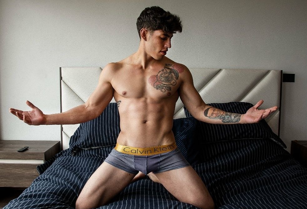 Robbie Mora tweet media