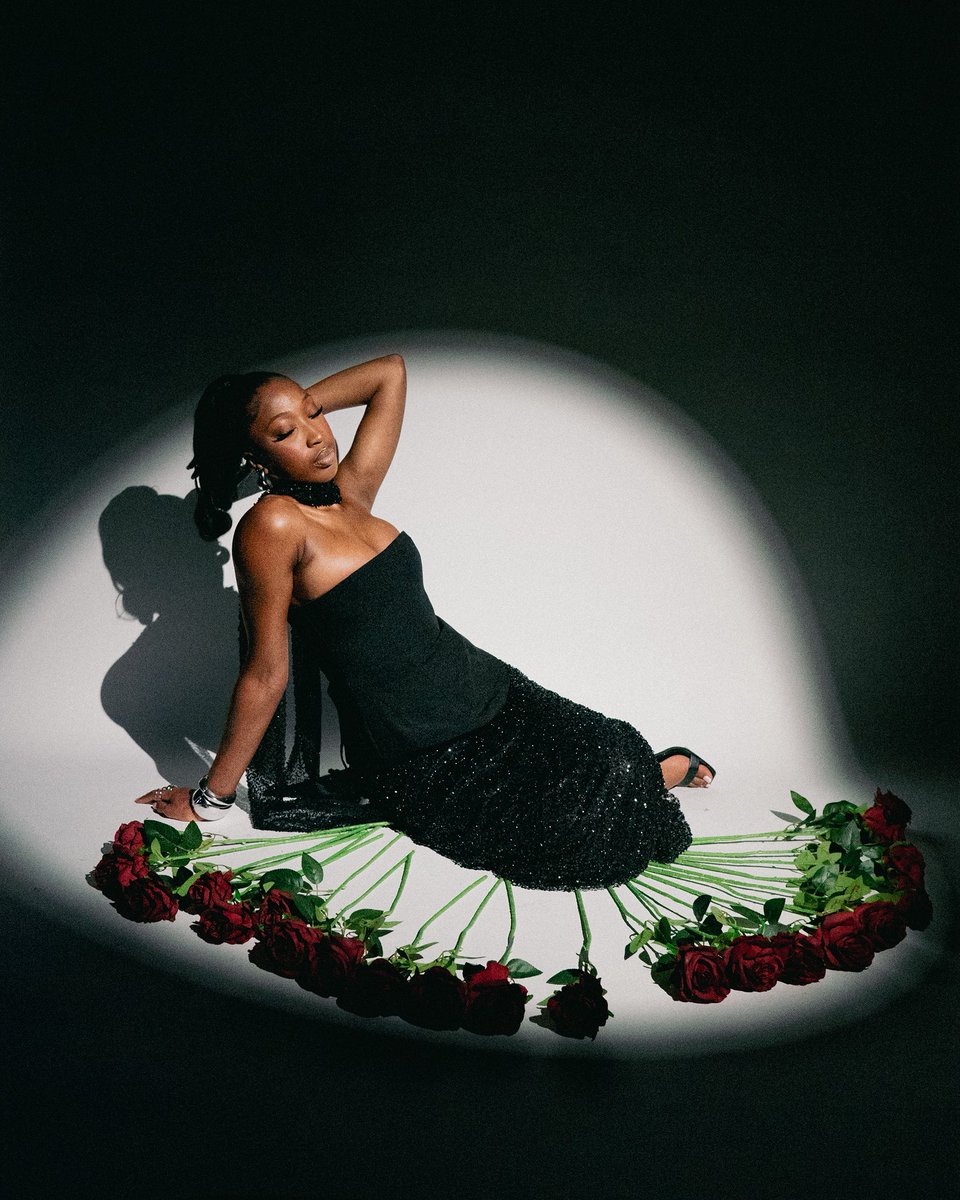 cuntessa ☆ tweet media