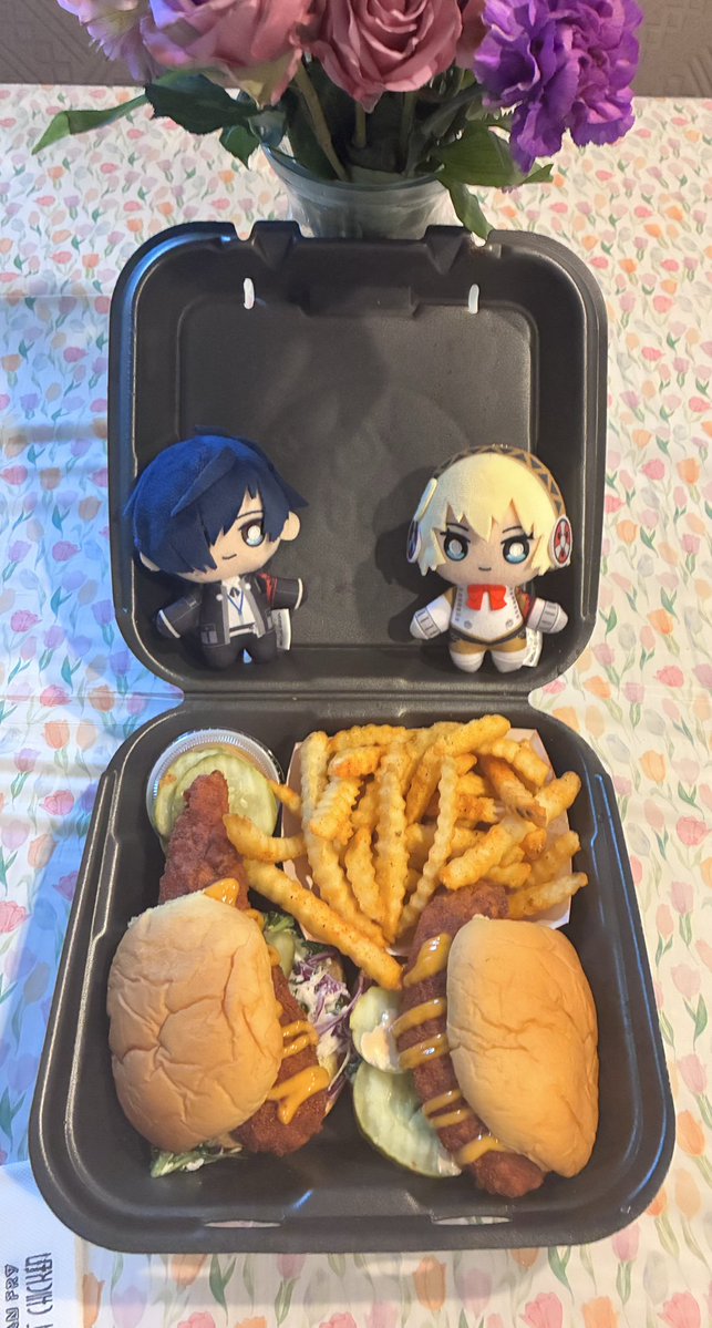 erm um uhhhh tweet media