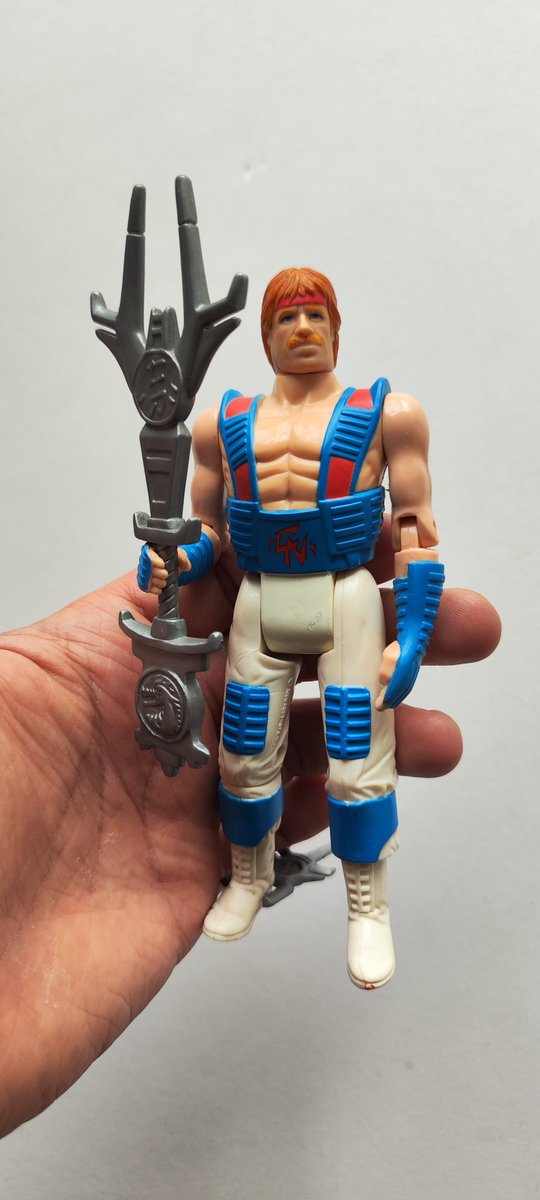 Cuando chico costumizaba mi Chuck Norris Karate Kommandos en Walker Texas Ranger