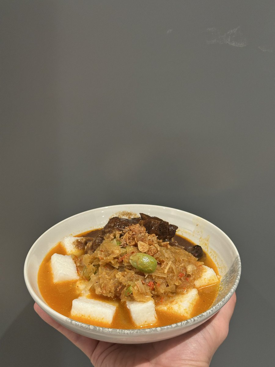 siapa dimana tweet media