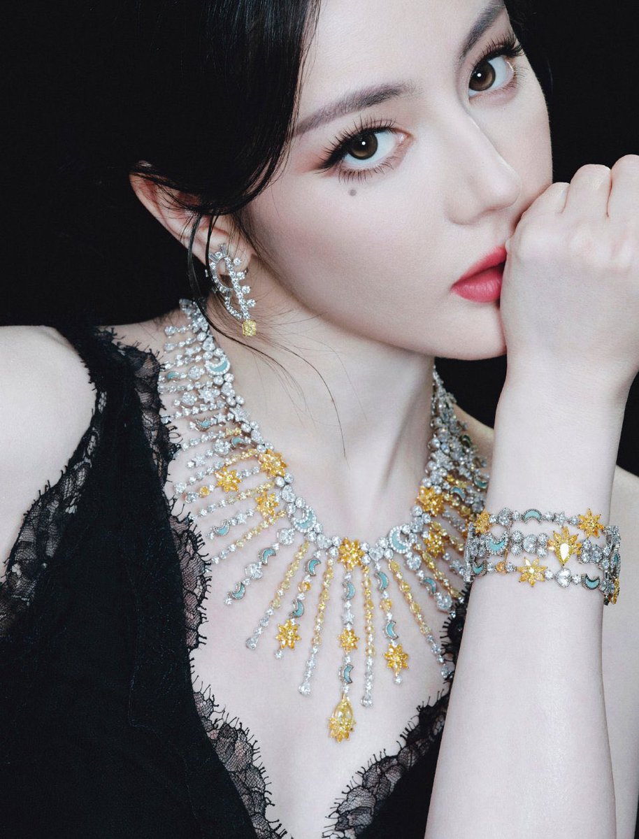𝙢𝙪𝙜𝙪𝙖 🍒´ˎ˗ tweet media
