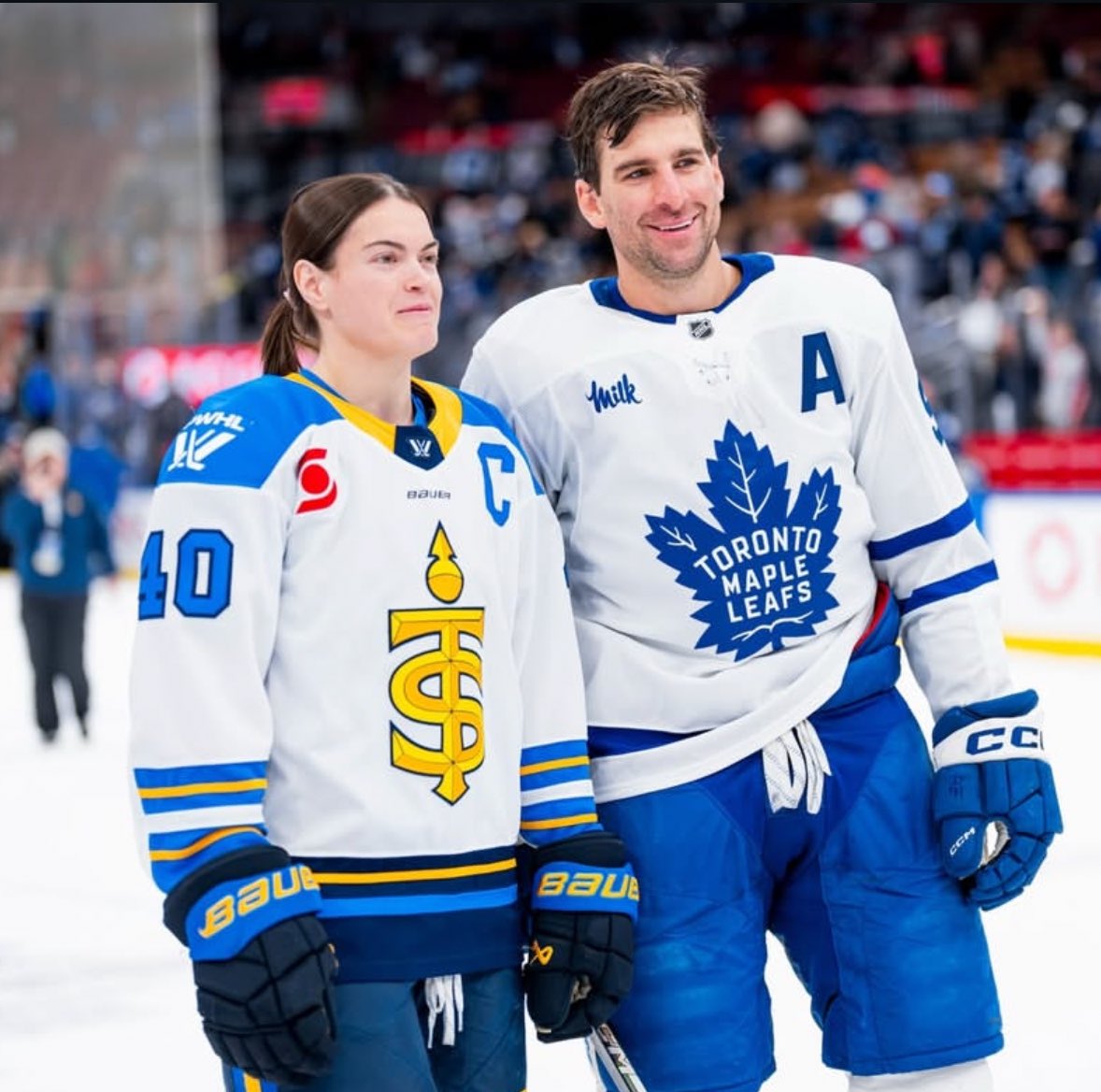 boots🍁 tweet media