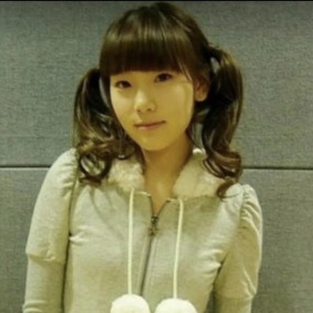 Lufe 💧 | 📖: o nome do vento tweet media