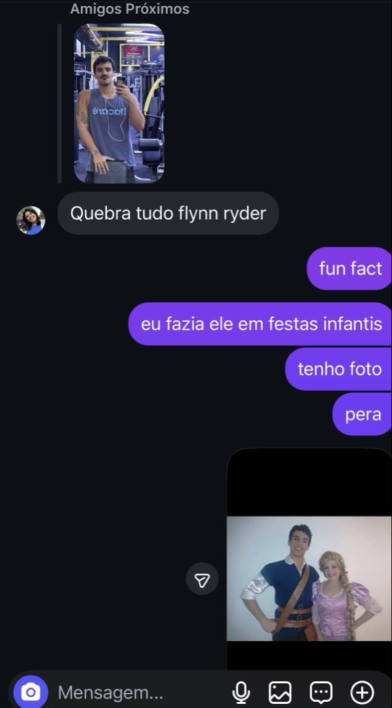 lucasmotad's tweet photo. eu qnd do grupo sou a mais tia milena https://t.co/zOYXPcRGCb