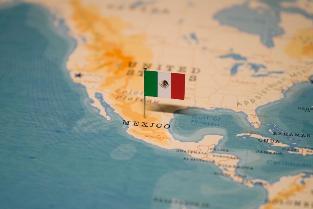 International Leather Maker tweet media