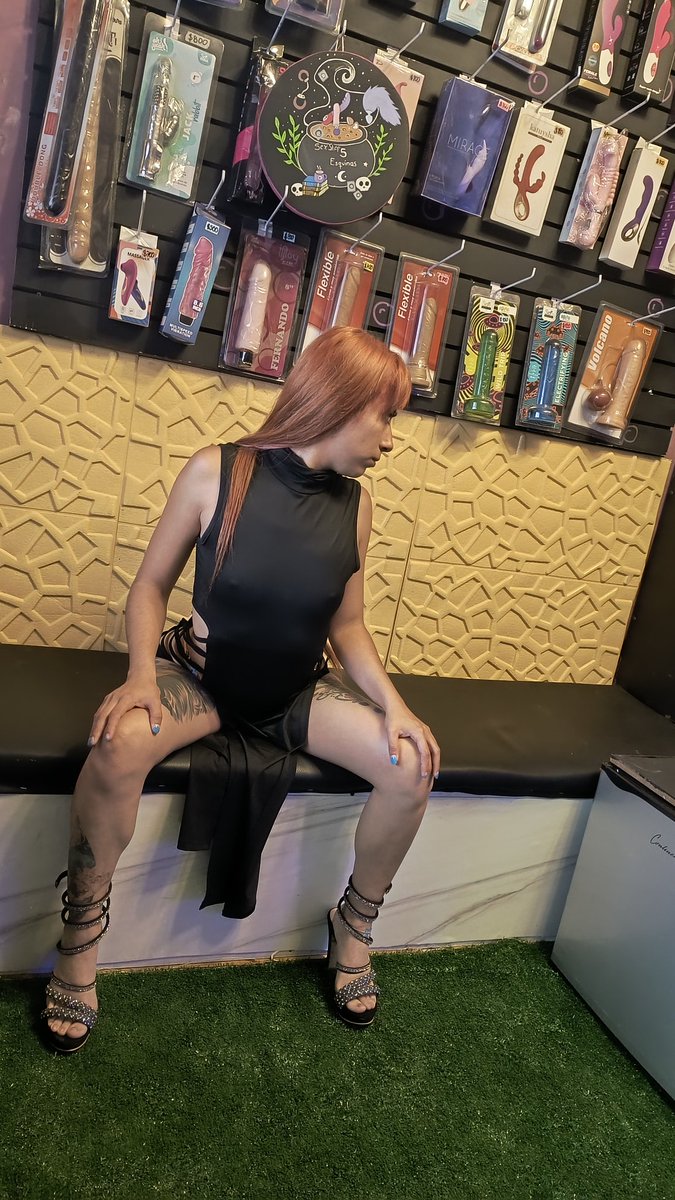 Ginebra Sensuelle tweet media