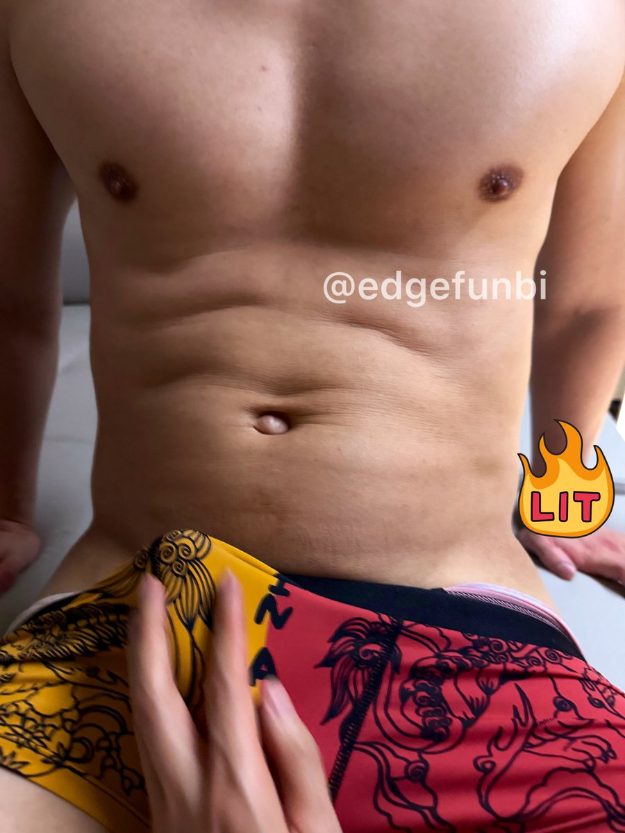 milkinghk tweet media