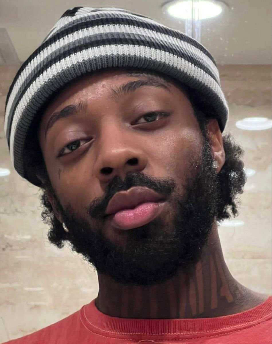 𝐂𝐚𝐬𝐩ɘ𝐫🧃 tweet media