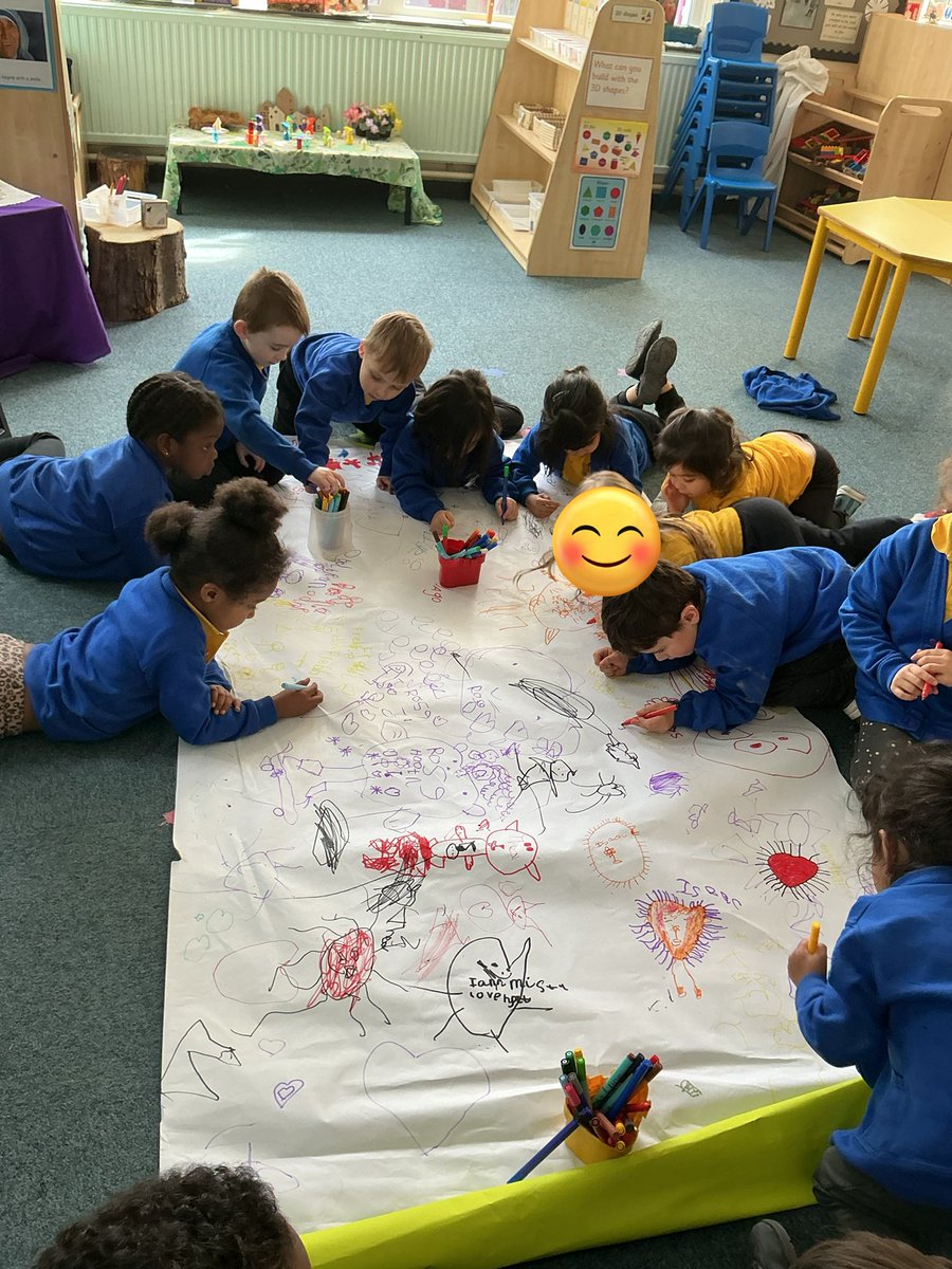 StMaryB17's tweet image. Reception were challenged to draw with their non-dominant hand to celebrate Down Syndrome Awareness Day! #EYFS #DSAD