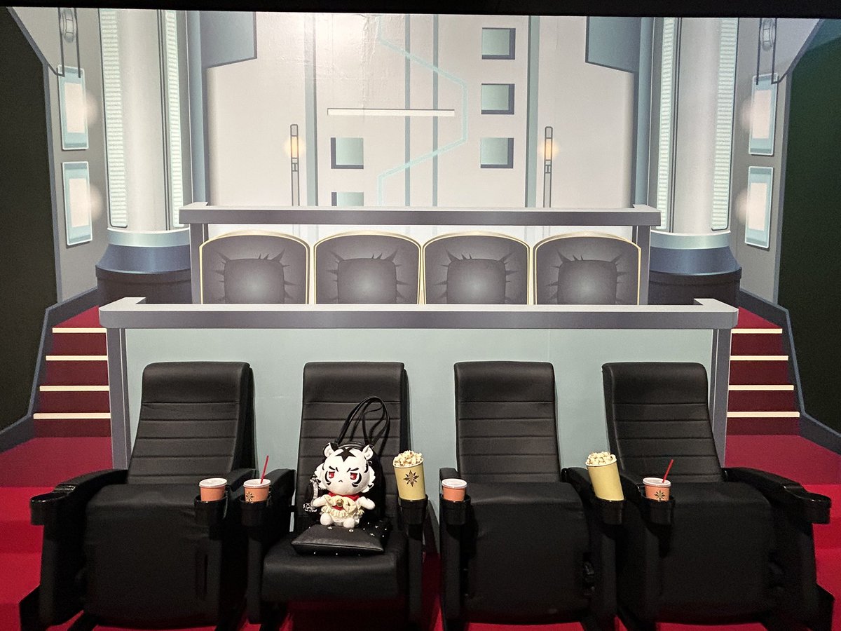 ツツツ tweet media