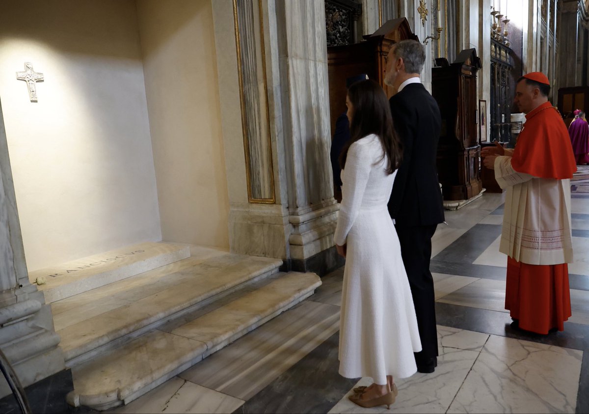 Marie Coronel tweet media