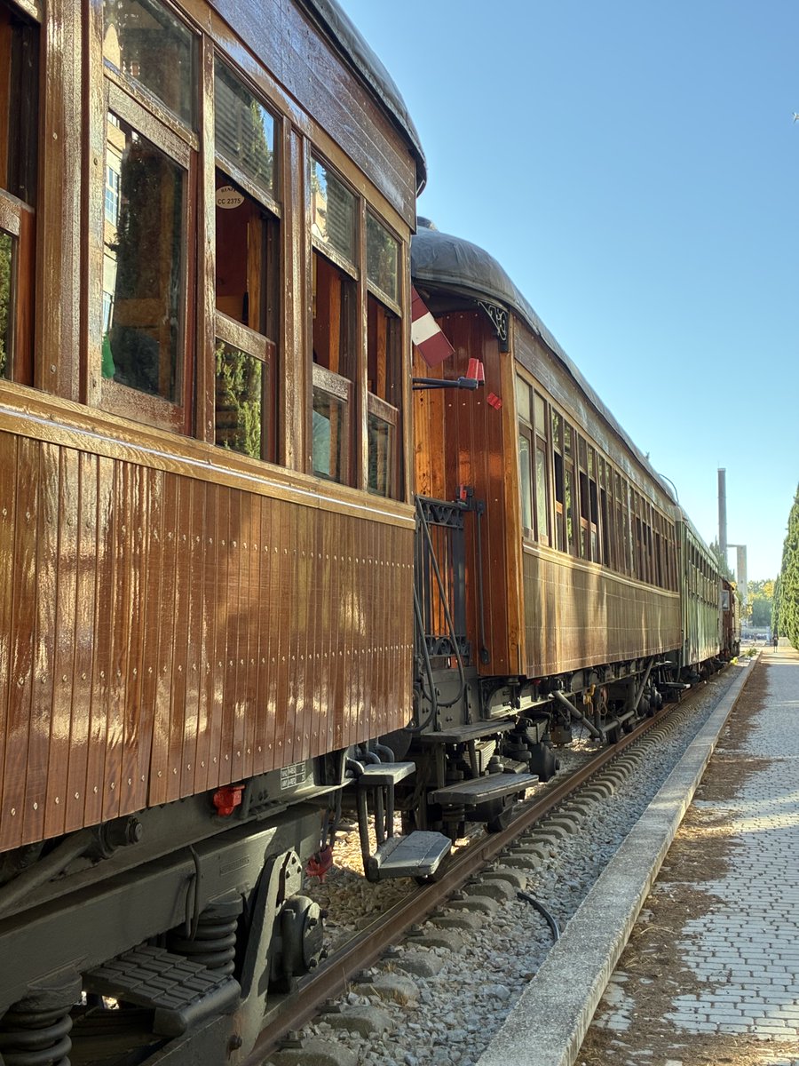 Museo del Ferrocarril tweet media
