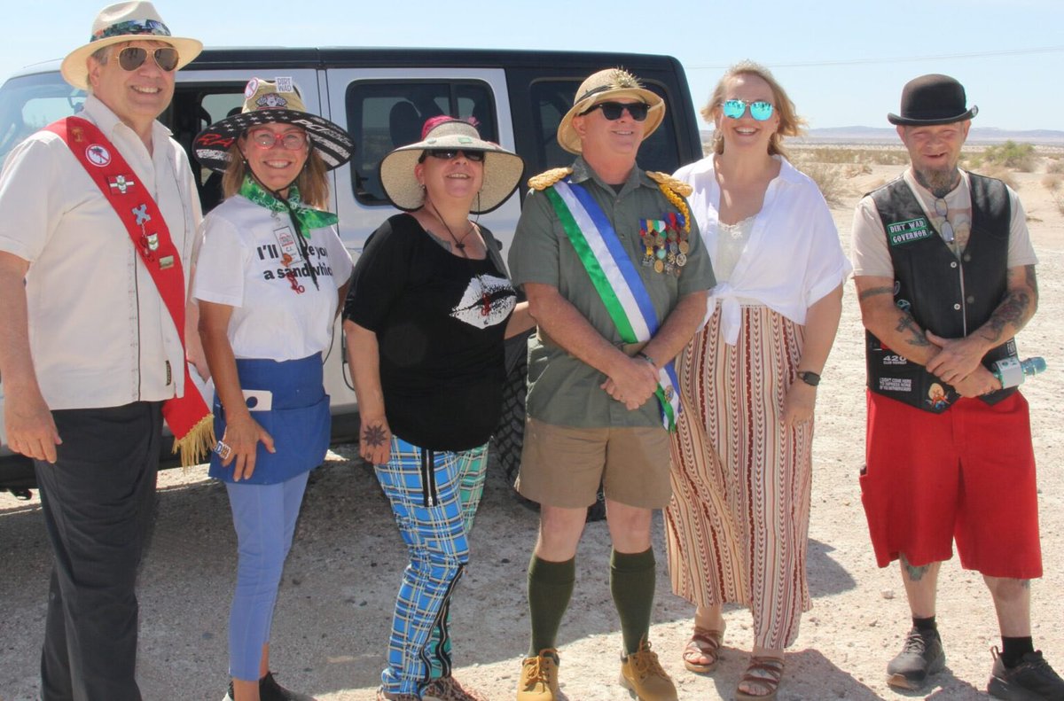 Republic of Slowjamastan tweet media