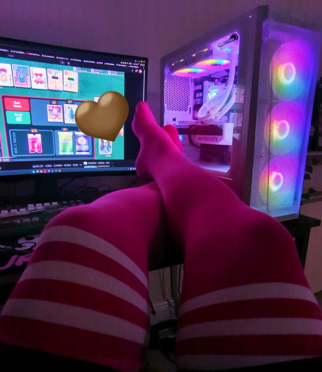 maruki 🐜👅 tweet media