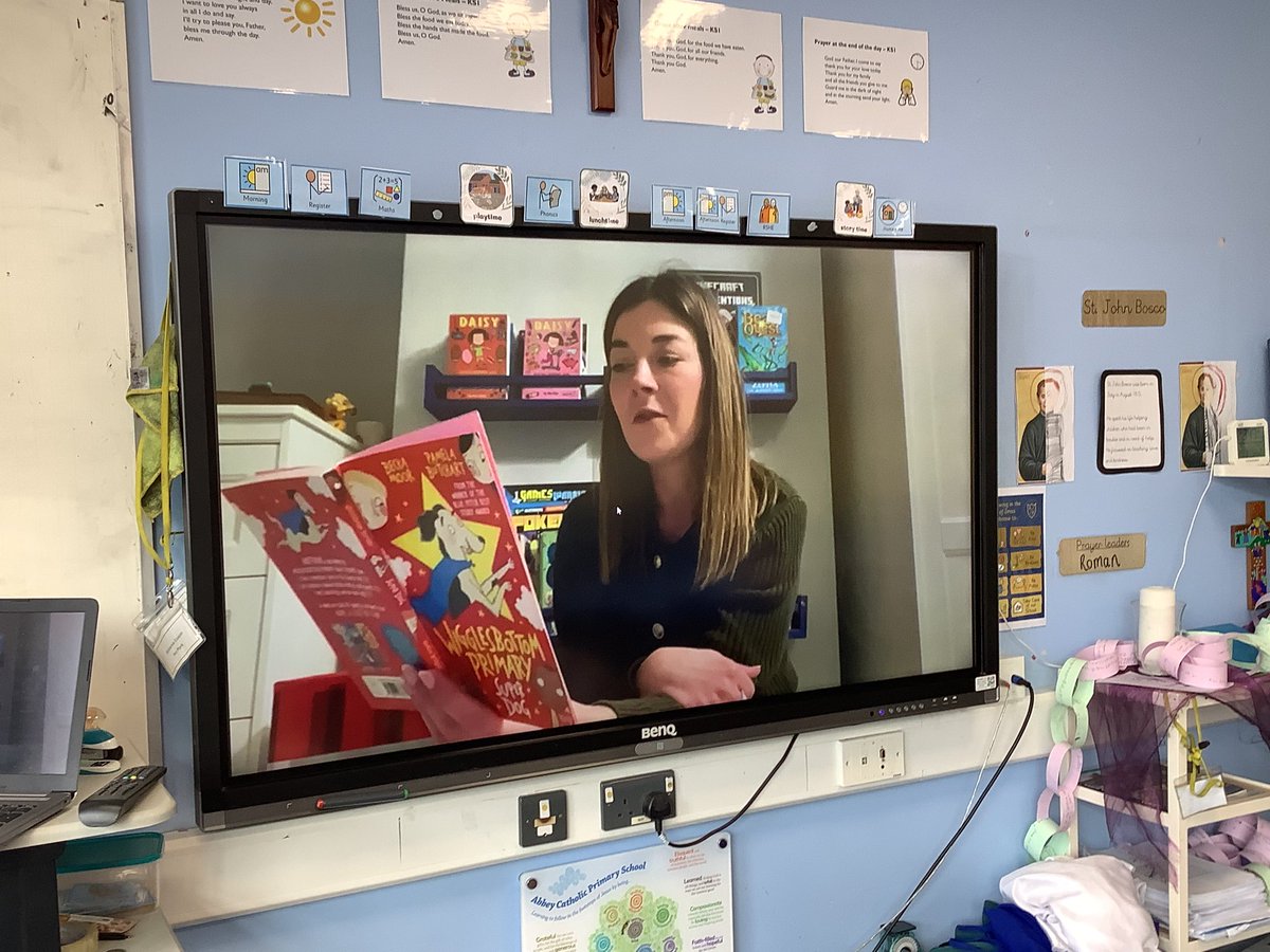 AbbeyPrimary's tweet image. #Y2 were very excited to see who was reading this weeks story on the newsletter! They loved listening to Mrs D read Wigglesbottom Primary - Super Dog. They would like copies for their classroom now. #reading @NosyCrow  #ReadingforPleasure 📚