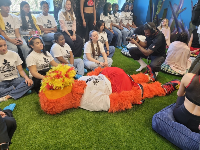 GuideWell tweet media