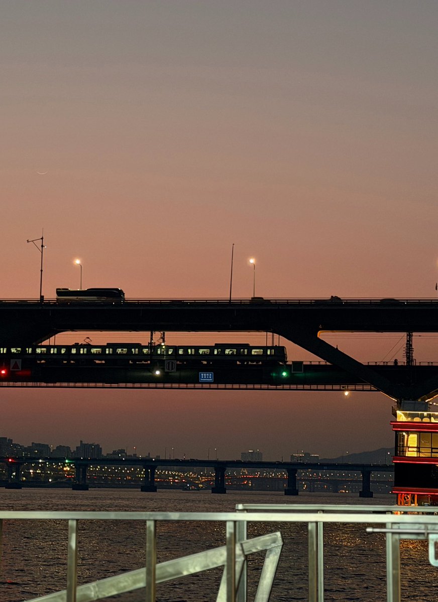 黃金借記卡 :) tweet media