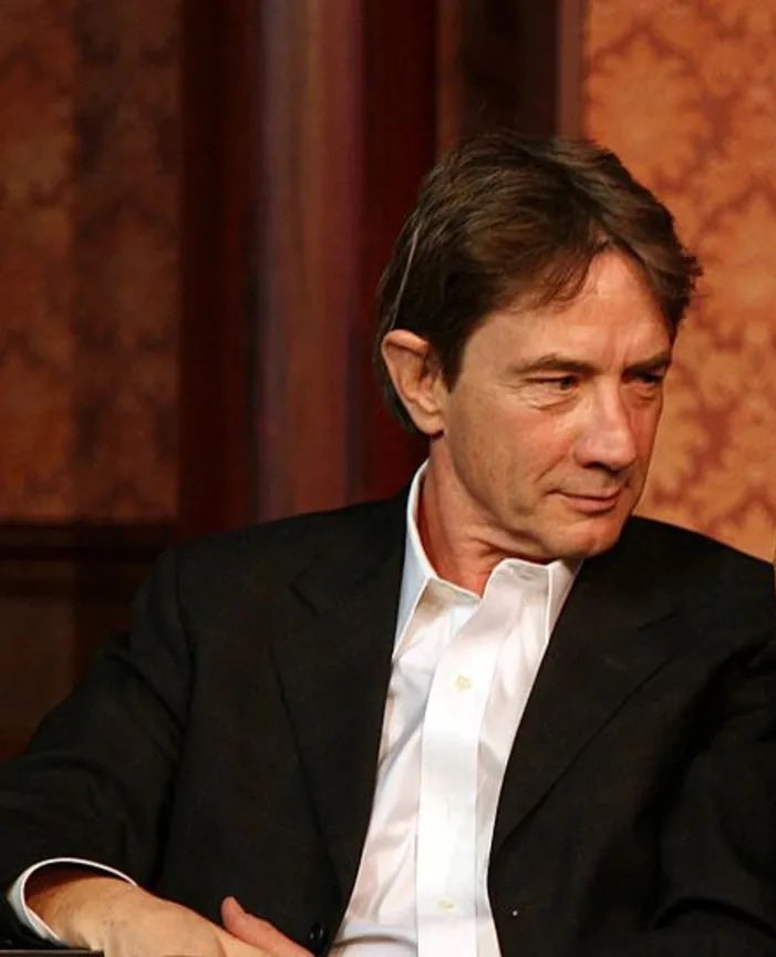 Elizabeth Eveleigh tweet media