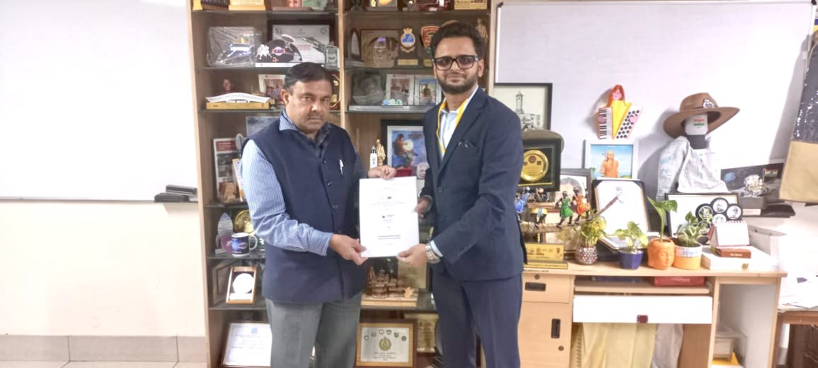 CodiMaths 🇮🇳 tweet media