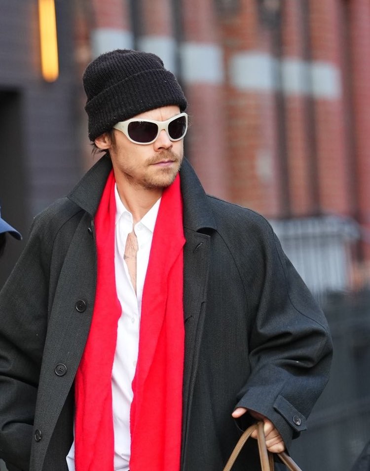 he really loves those glasses 😭