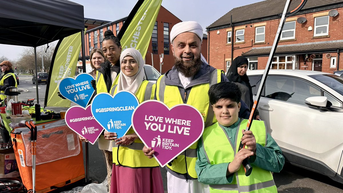 Esha Mumtaz tweet media