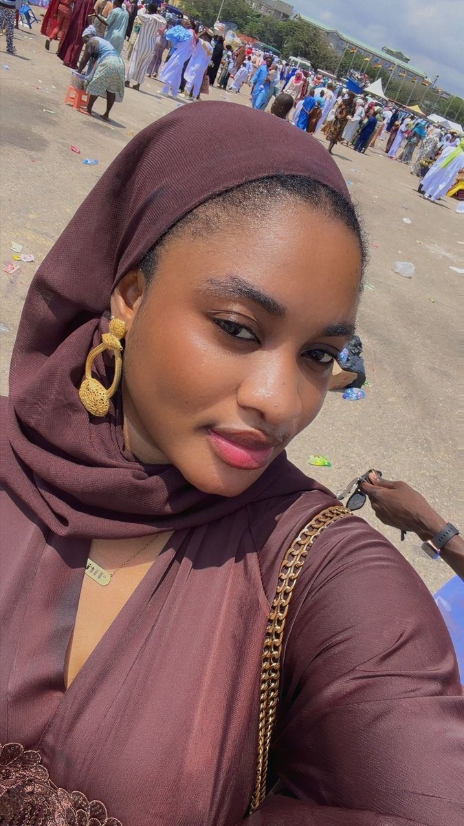 Kahtuh1's tweet photo. Eid Mubarak ❤️ https://t.co/tSTG42fRHJ